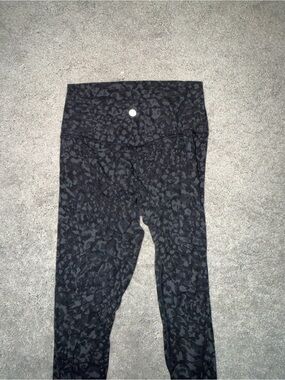 Lululemon leggings cheetah print camo